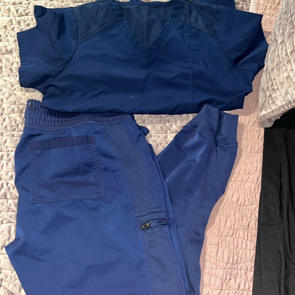 Blue scrub pair